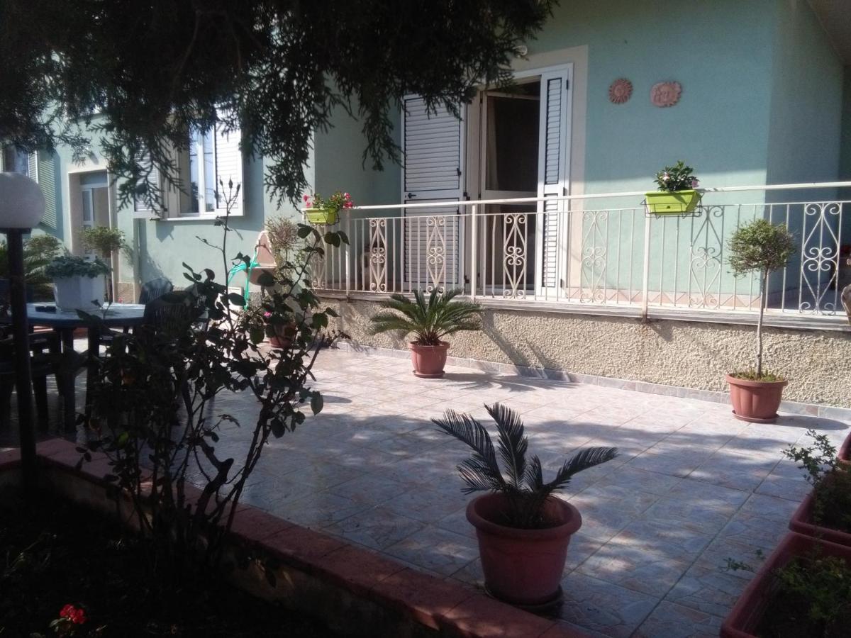 B&B Annette Tortora Bagian luar foto